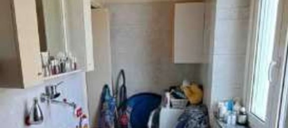 3 rooms Apartment in San Fermo della Battaglia, Italy No. 8390 10