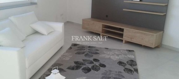 1 غرف نوم بانتهاوس في Zejtun, Malta رقم 9106 8