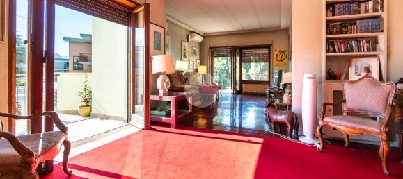 6 rooms Apartment in Rome, Italy No. 85743 8