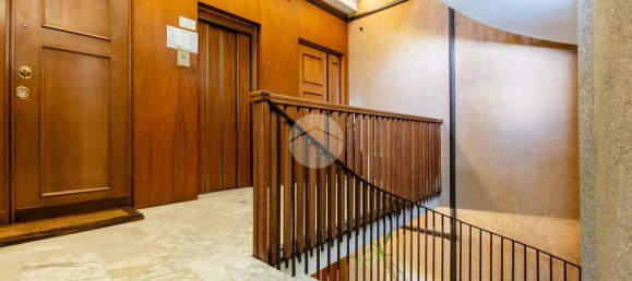 6 rooms Apartment in Rome, Italy No. 85743 13