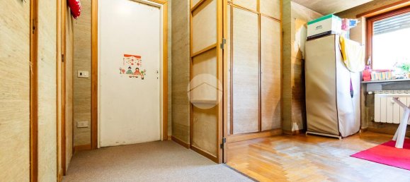 6 rooms Apartment in Rome, Italy No. 85743 46