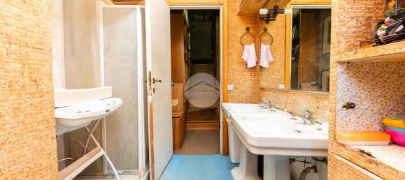 6 rooms Apartment in Rome, Italy No. 85743 36