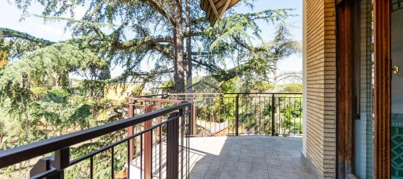 6 rooms Apartment in Rome, Italy No. 85743 42