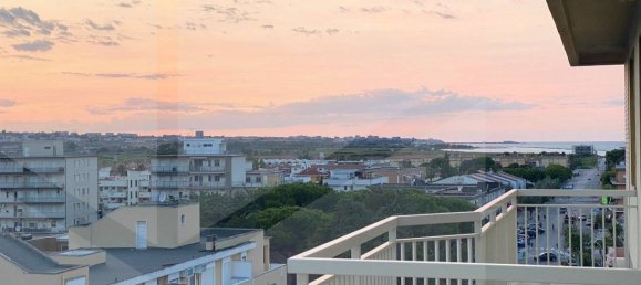 3-salle Penthouse à Campomarino, Italy No. 24983 12