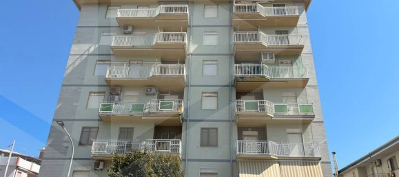 3-salle Penthouse à Campomarino, Italy No. 24983 2