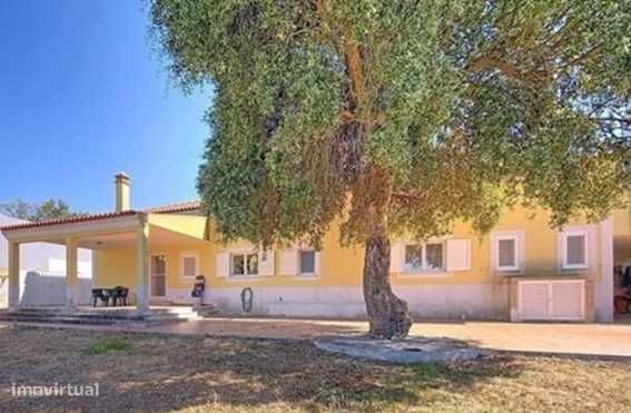 4 bedrooms House in Pinhal Novo, Portugal No. 237585