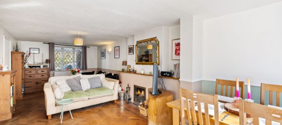 3 Schlafzimmer Haus in Redhill, United Kingdom, Nr. 980 10