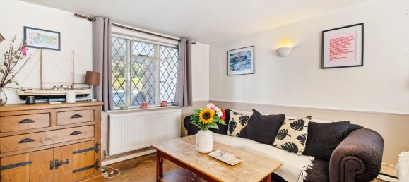 3 Schlafzimmer Haus in Redhill, United Kingdom, Nr. 980 5