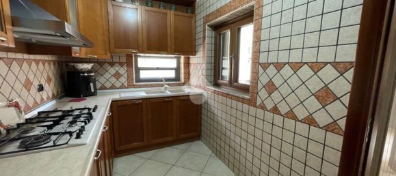 3 Schlafzimmer Wohnung in Caivano, Italy, Nr. 321107 6