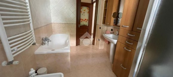 3 Schlafzimmer Wohnung in Caivano, Italy, Nr. 321107 7