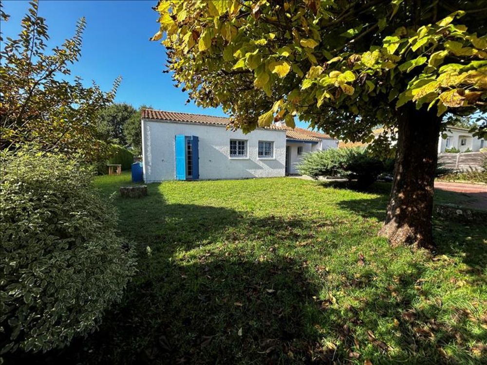 3 bedrooms Villa in La Tremblade, France No. 280656