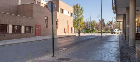 Garaje en Granada, Spain 12 m² No. 180580 22