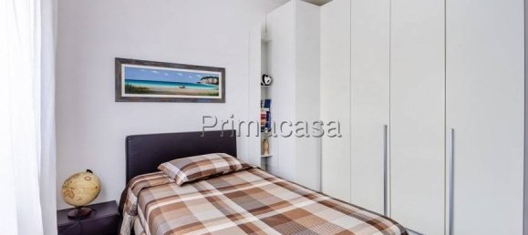 3 bedrooms House in Bonavigo, Italy No. 289596 11