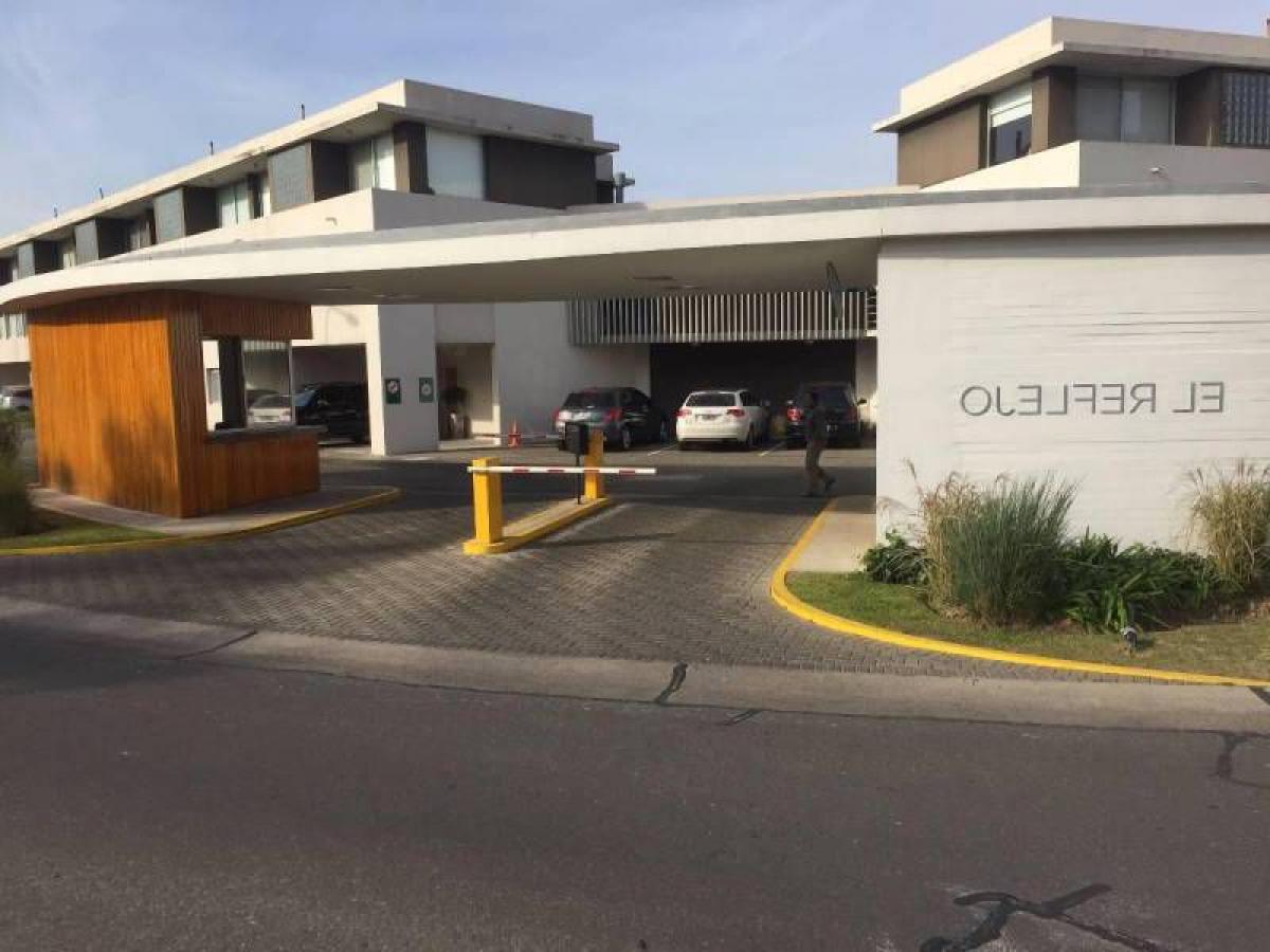 3 bedrooms Apartment in Tigre, Argentina No. 3432