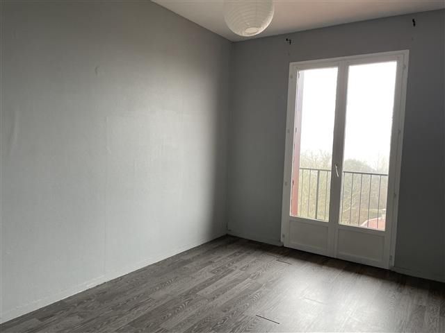 Apartamento T2 em Pontault-Combault, France N.º 145231