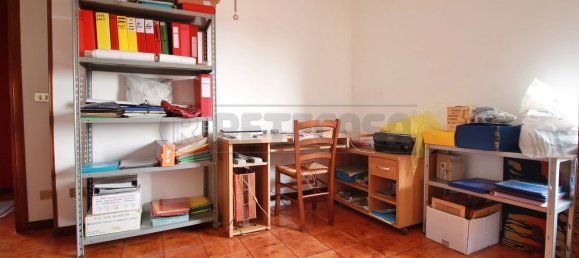3 rooms Commercial property in Montorso Vicentino, Italy No. 142686 16