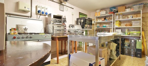 3 rooms Commercial property in Montorso Vicentino, Italy No. 142686 11