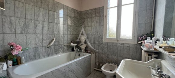 4 Schlafzimmer Haus in Fontenay-sous-Bois, France, Nr. 165814 9