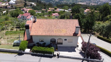 3 bedrooms House in Tondela, Portugal No. 182957