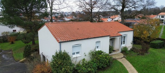 3 bedrooms House in Vertou, France No. 96605 7