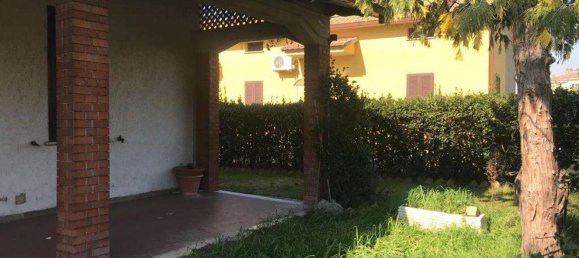 3غرفة منزل في Spello, Italy رقم 47710 10