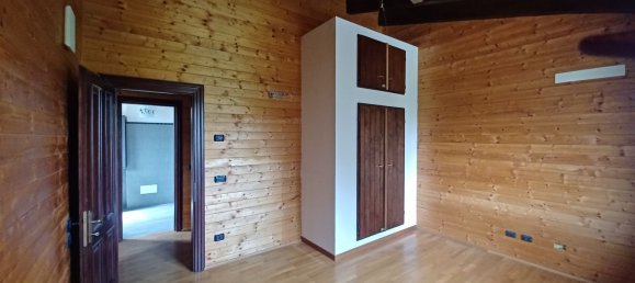 8 rooms House in Montescudo Monte Colombo, Italy No. 209186 9