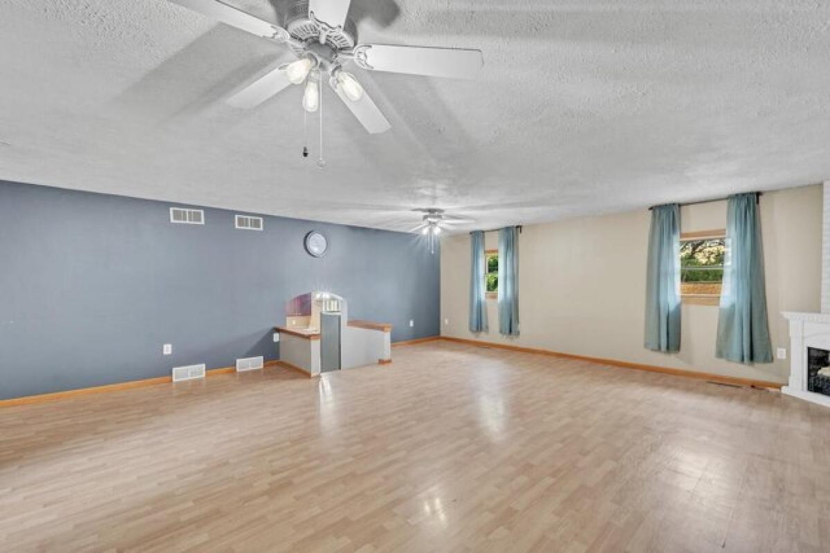 4 bedrooms House in Janesville, USA No. 381815