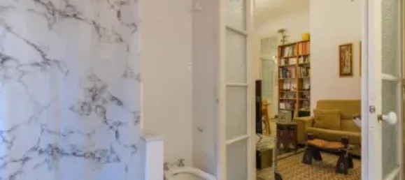 4 bedrooms Apartment in Ciutat Vella, Spain No. 142995 4