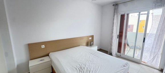 2 chambres Appartement à Alicante, Spain No. 181478 6