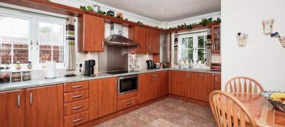 5 bedrooms House in Broadstairs, United Kingdom No. 10415 24