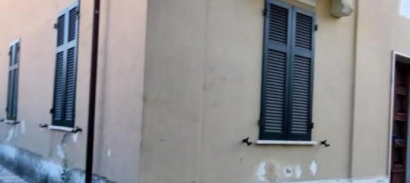 8-salle Villa à Carrara, Italy No. 50911 4