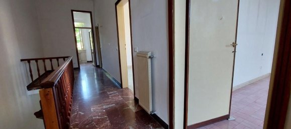 8-salle Villa à Carrara, Italy No. 50911 15