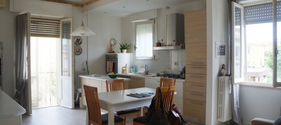 4 rooms Apartment in Jesi, Italy No. 229512 4