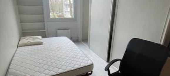 Квартира с 5 спальнями в Сержи, Франция № 361384 3