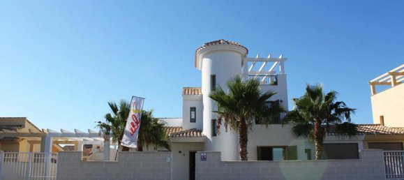 4 Schlafzimmer Villa in Alicante, Spain, Nr. 8688 29