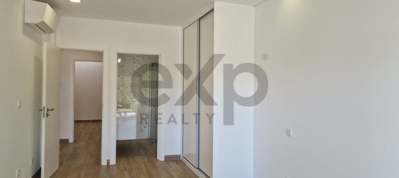 3 bedrooms House in Mexilhoeira Grande, Portugal No. 152858 9