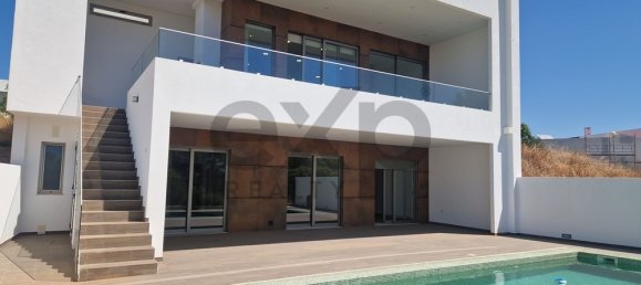 3 bedrooms House in Mexilhoeira Grande, Portugal No. 152858 3