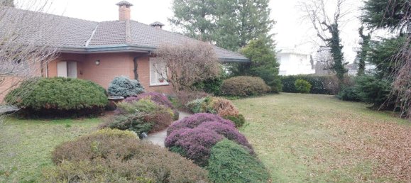 8غرفة فيلا في Fenegrò, Italy رقم 170336 4