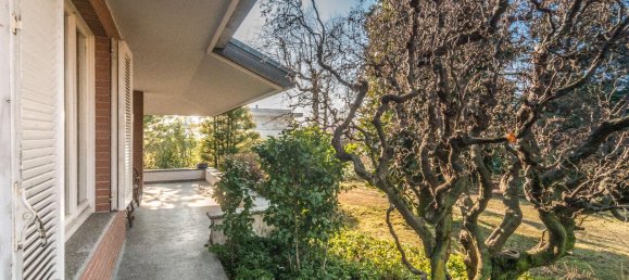 8غرفة فيلا في Fenegrò, Italy رقم 170336 20