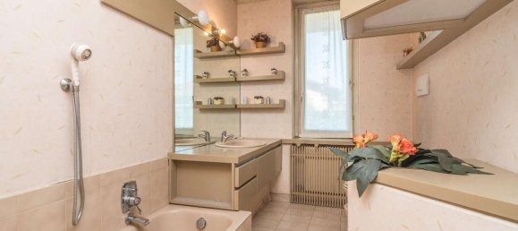 8غرفة فيلا في Fenegrò, Italy رقم 170336 38