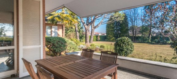 8غرفة فيلا في Fenegrò, Italy رقم 170336 17