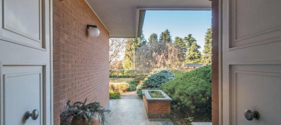 8غرفة فيلا في Fenegrò, Italy رقم 170336 22