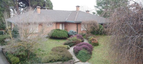 8غرفة فيلا في Fenegrò, Italy رقم 170336 11