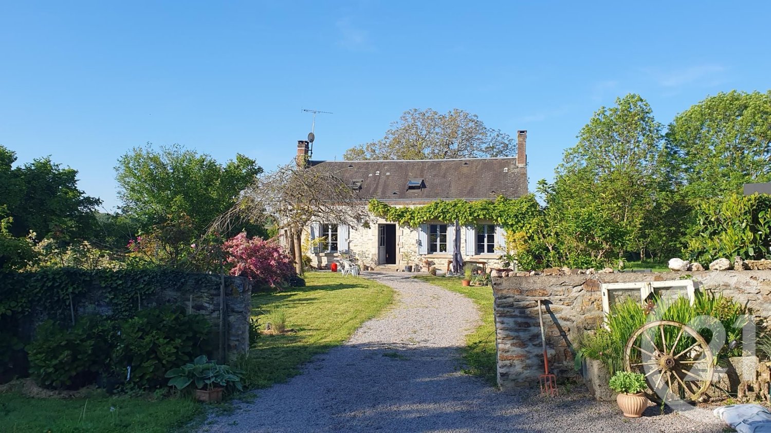 3 bedrooms House in Lignerolles, France No. 246087