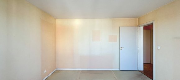 2 bedrooms Penthouse in Ostwald, France No. 158140 21