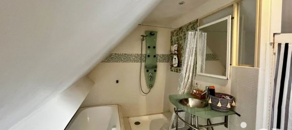 3 Schlafzimmer Schlösser in Pierrefonds, France, Nr. 53180 9