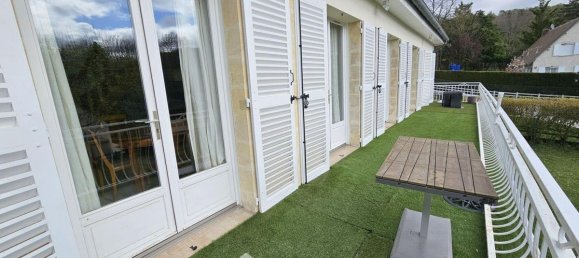 6 bedrooms House in Milly-la-Foret, France No. 167168 10