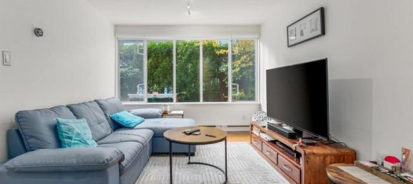 2 bedrooms House in British Columbia, Canada No. 1178 5