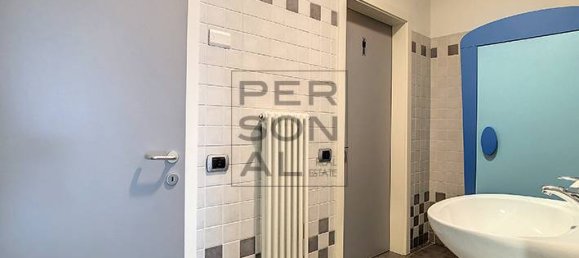 Склад 550м² в Тренто, Италия № 229871 16