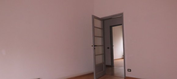 5 rooms Apartment in Busto Arsizio, Italy No. 258077 5